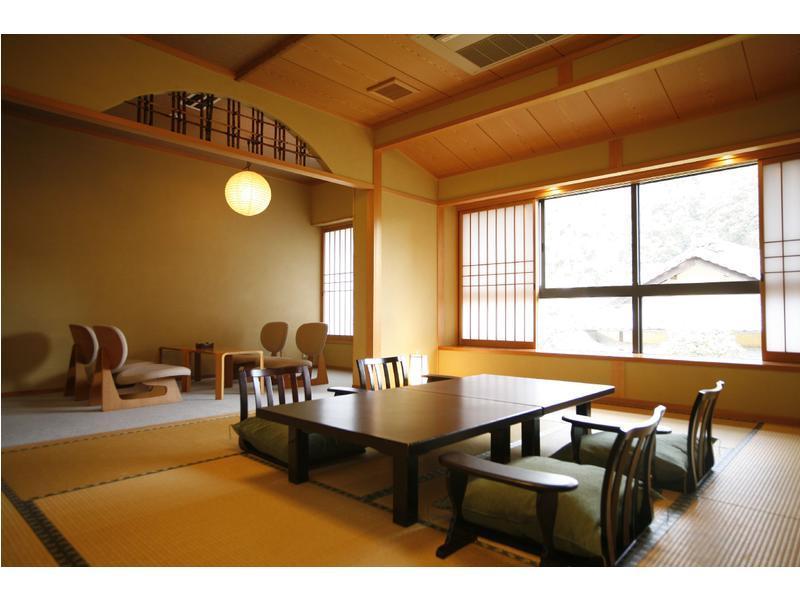 Yutouya Ryokan Toyooka  Exteriör bild