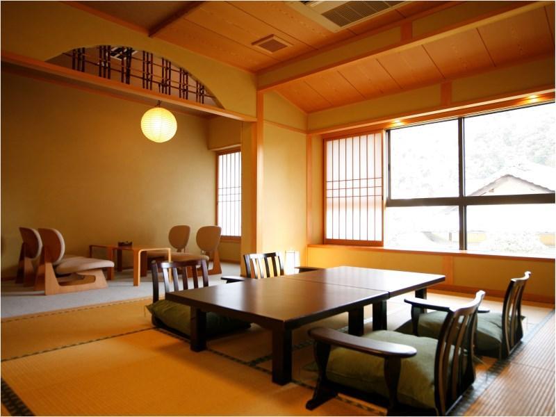 Yutouya Ryokan Toyooka  Exteriör bild